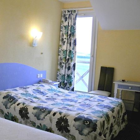 Logis Argonne Hotel Vouziers Dış mekan fotoğraf