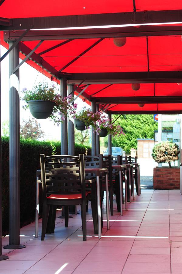 Logis Argonne Hotel Vouziers Dış mekan fotoğraf